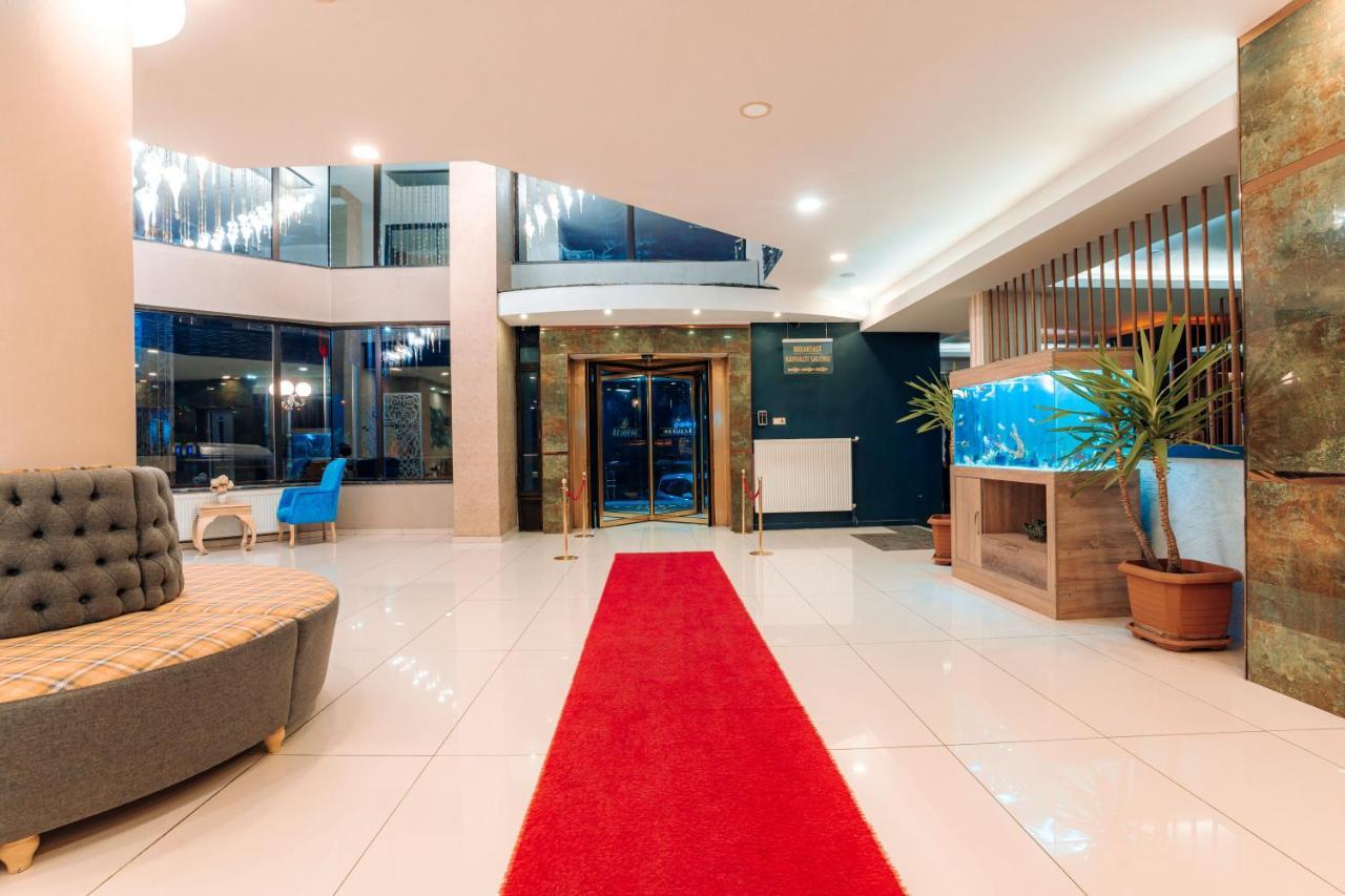 1300 m² 4 phòng ngủ, 1 phòng tắm riêng ở Trung tâm Trabzon Ngoại thất bức ảnh