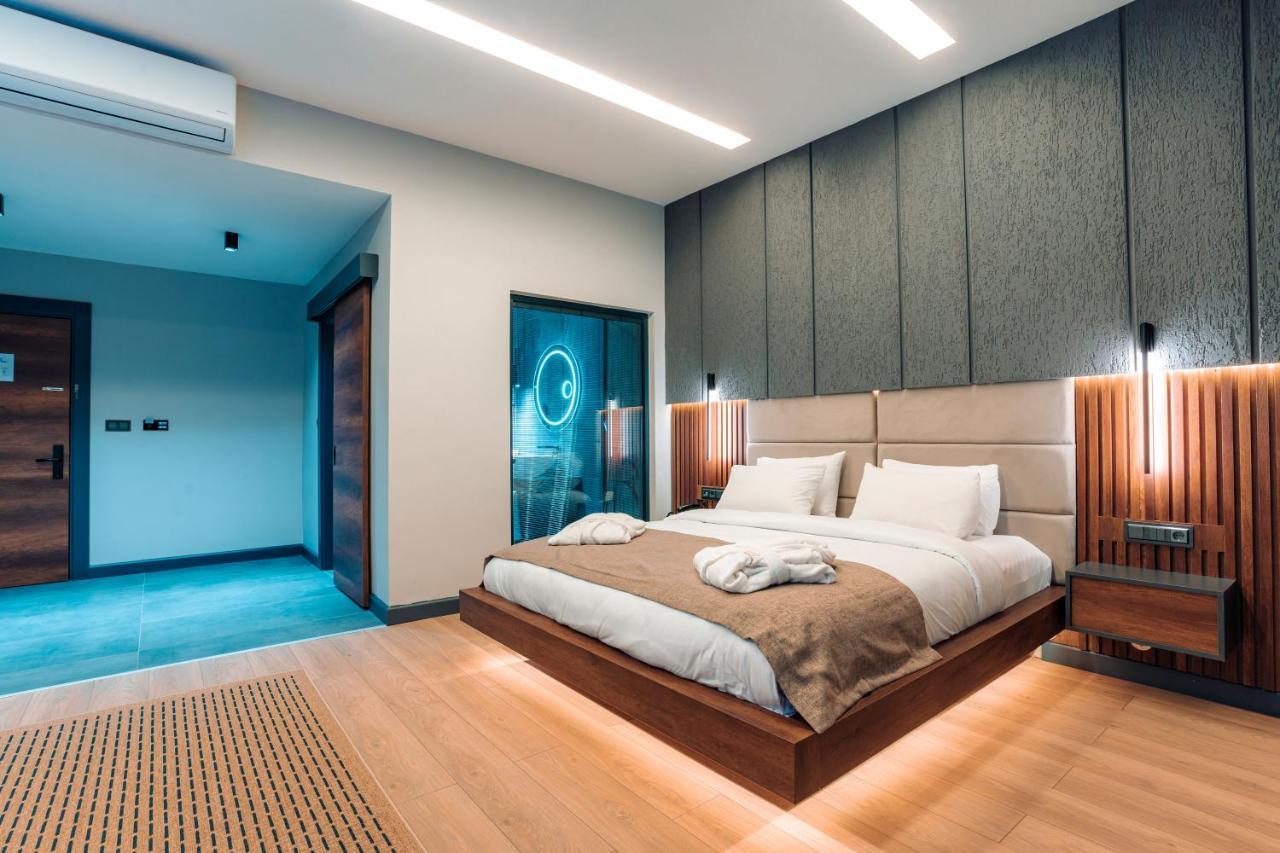 1300 m² 4 phòng ngủ, 1 phòng tắm riêng ở Trung tâm Trabzon Ngoại thất bức ảnh