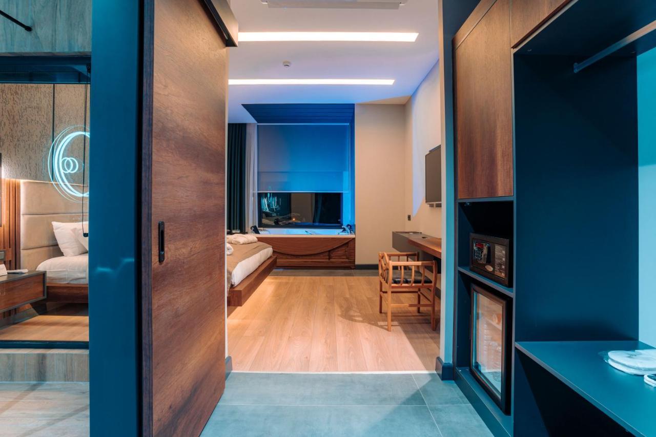 1300 m² 4 phòng ngủ, 1 phòng tắm riêng ở Trung tâm Trabzon Ngoại thất bức ảnh
