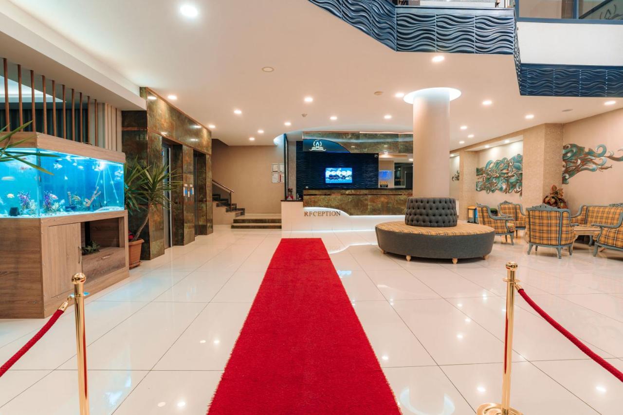 1300 m² 4 phòng ngủ, 1 phòng tắm riêng ở Trung tâm Trabzon Ngoại thất bức ảnh